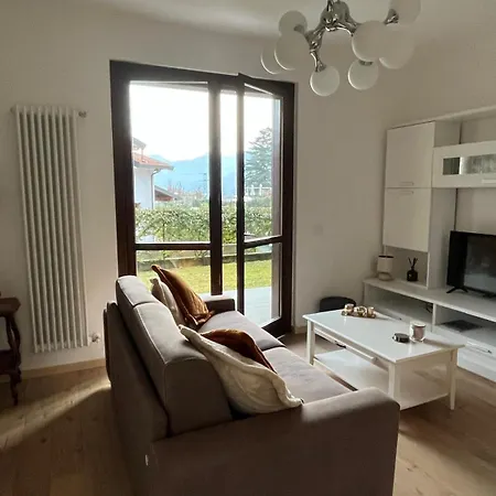 Borgo Castello E1 * Argegno
